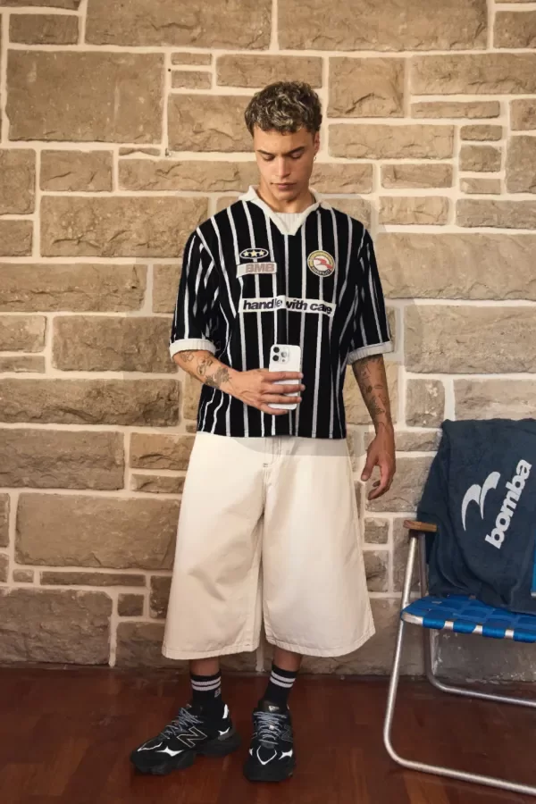 Producto - CAMISETA STRIPES NEGRA - BMBPRJCT - 2