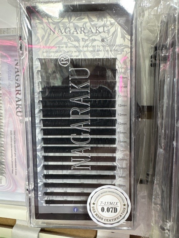 Producto - Pestañas NAGARAKU clasicas mix 0.07D