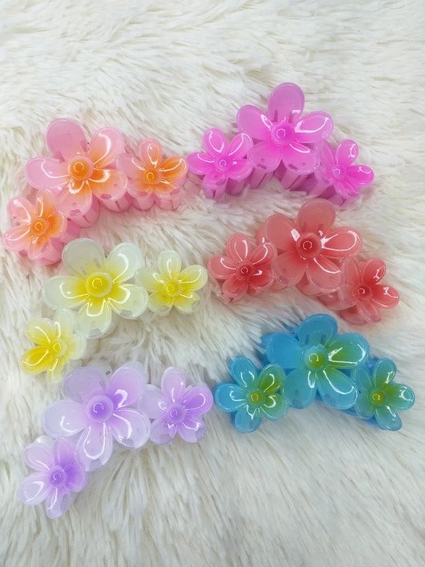 Producto - Broche Tres Flores grande (el par)