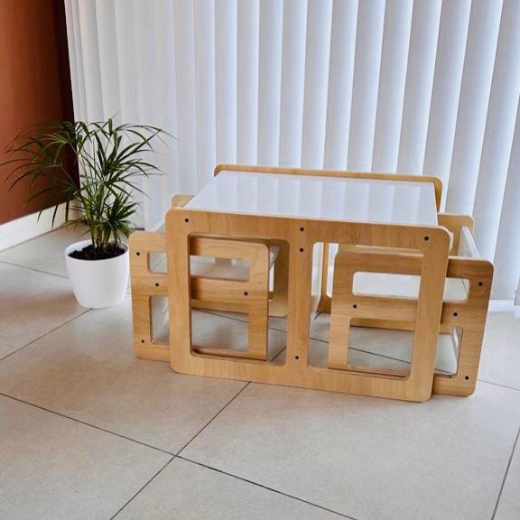 Producto - Mesa con 2 Sillas Montessori