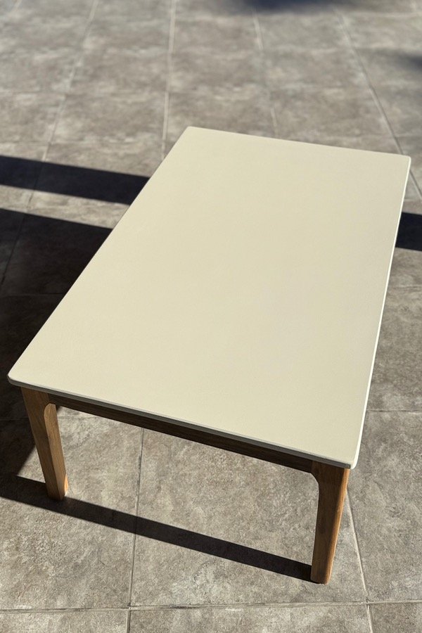 Producto - Mesa Ratona Microcemento alisado