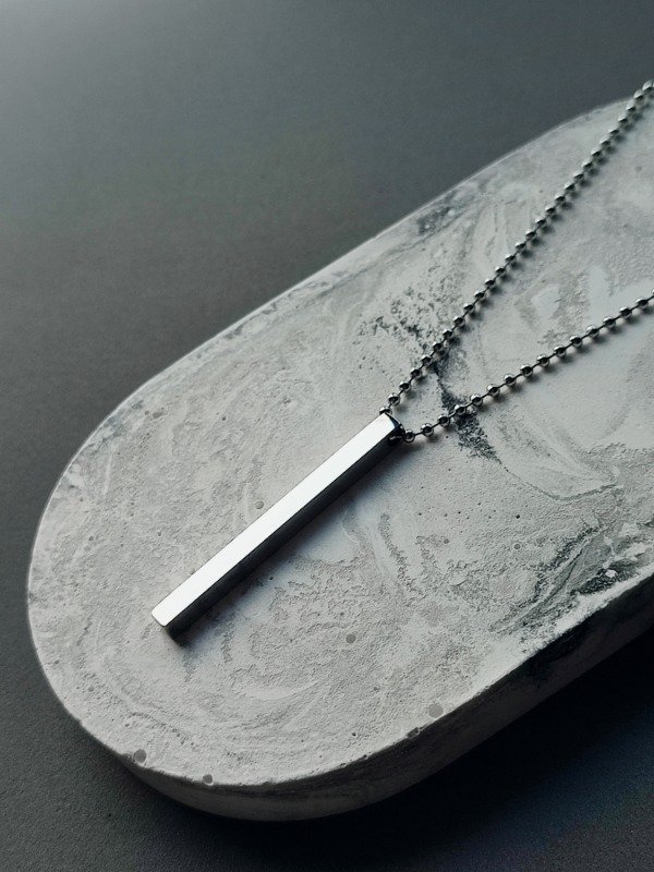 Producto - Cadena Bolitas 60 cm + Dije Barra XL Premium / UNISEX / Acero Quirúrgico