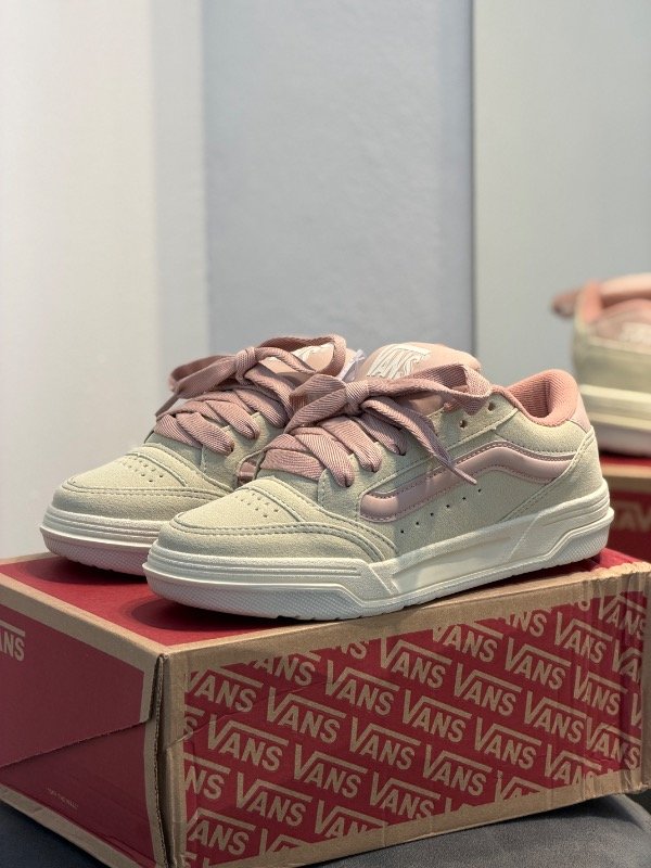 Producto - VANS HYLANE BLOOM - 3