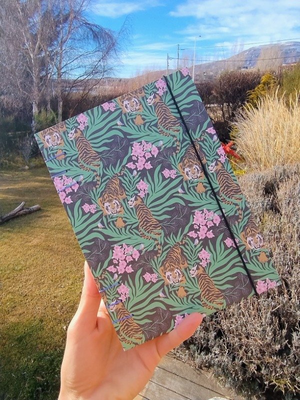 Producto - Cuaderno Copta Tigres
