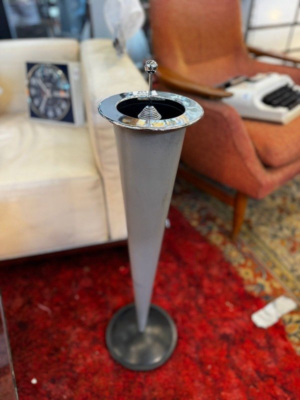 Producto - Cenicero de pie retro vintage cromado