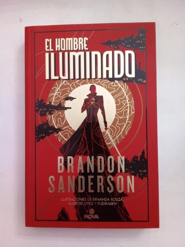 Producto - El hombre iluminado - Brandon Sanderson - Nova 2023