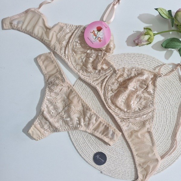 Producto - Conjunto con arco y less microtul y puntilla - 85 al 110