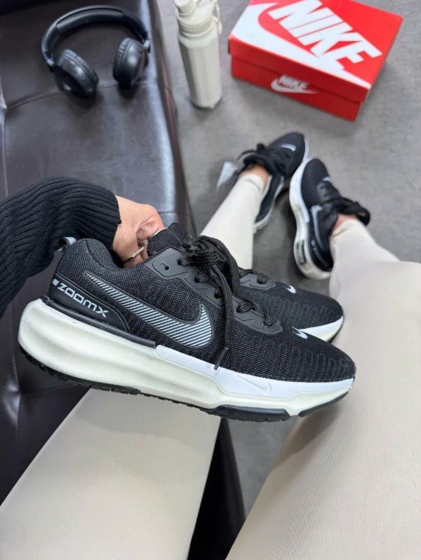 Producto - Nike Air Zoom X - negro