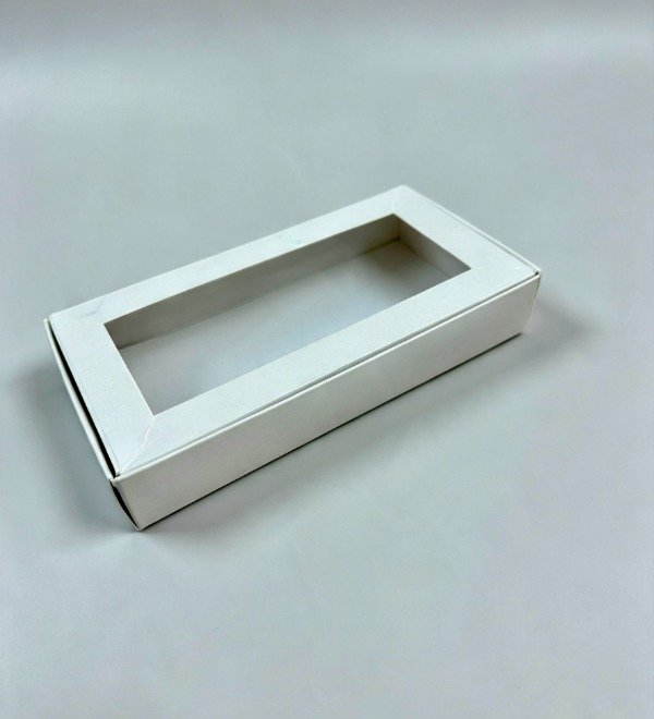 Producto - CAJA BOMBON BLANCA 1/4 C/VISOR T/BISAGRA -COD.1179  15X2.5X8