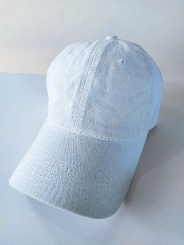 Producto - Gorra blanca vintage