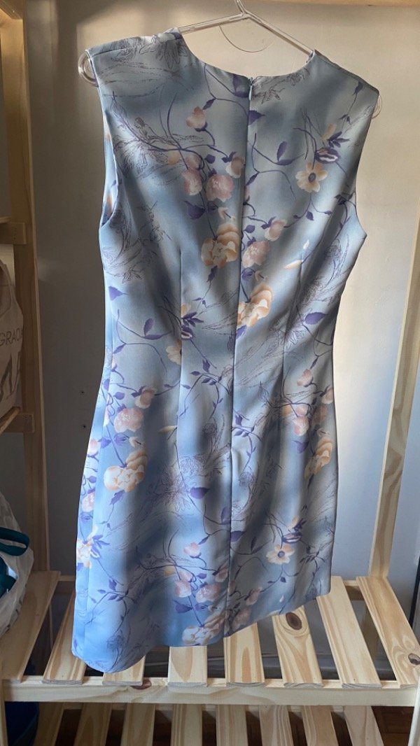 Vestido flores palidas — imagen 2