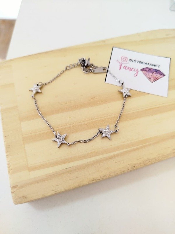 Producto - Pulsera multi estrellas aq