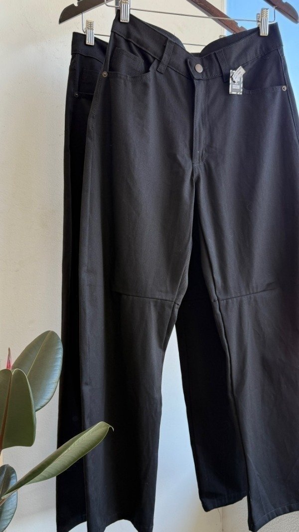 Producto - PANTALON GRETA (NEGRO)