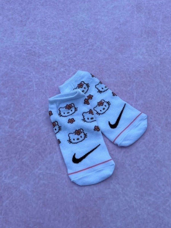 Producto - Nike Kitty