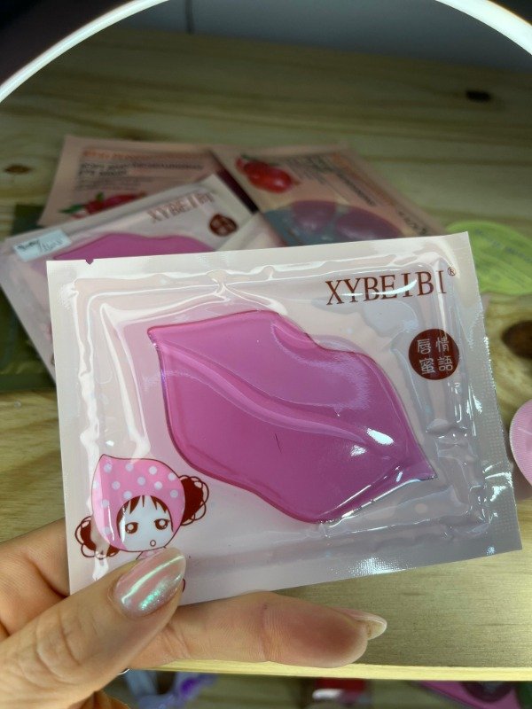 Producto - MASCARILLA HIDRATANTE PARA LABIOS