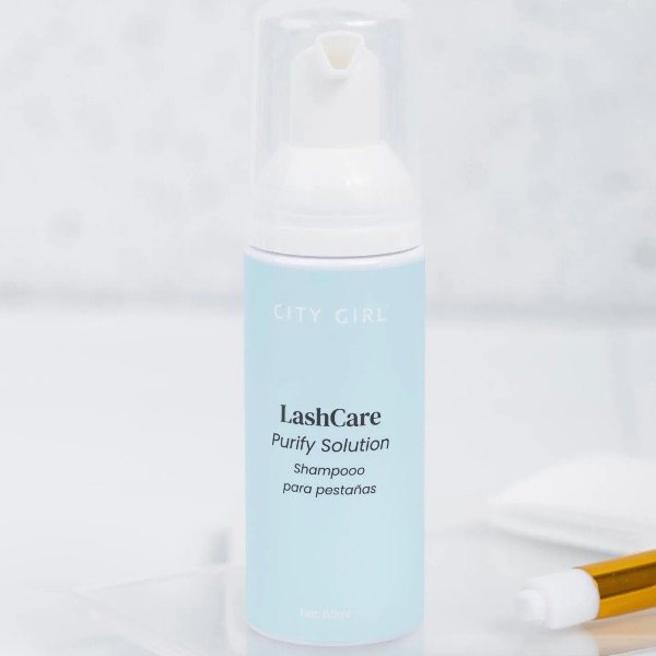 Producto - Lash Shampoo para Pestañas City Girl