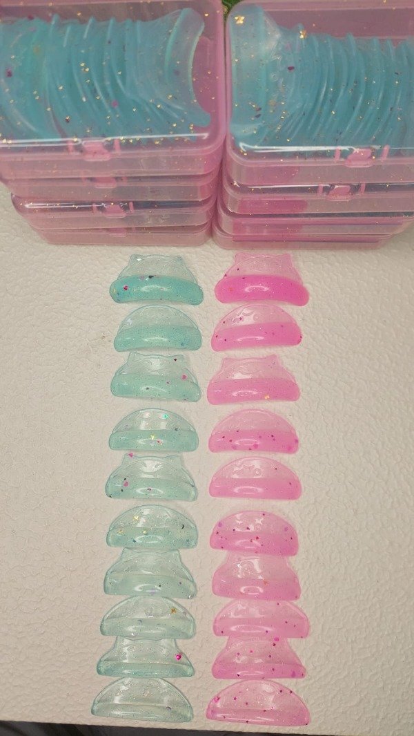 Producto - MOLDE CATY - MIX DE CURVAS PLANAS Y SEMI REDONDAS - 10 PARES - 7