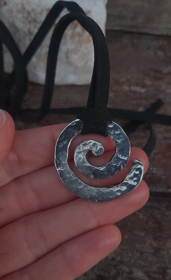 Producto - Collar espiral (tres chapas) - 1