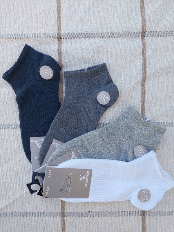 Producto - Pack x3 Soq. Liso