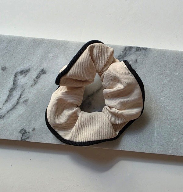 Producto - Scrunchie Crudo