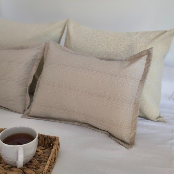 Producto - Almohadón 50x60 - Beige Algodón con lurex