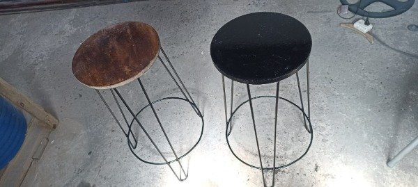Producto - Taburete Alto sin Respaldo