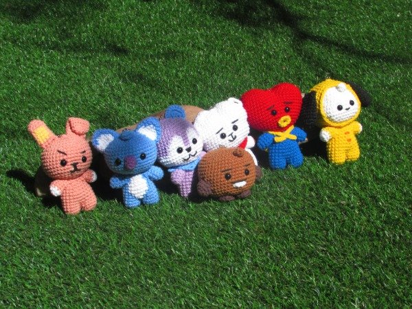 Producto - Llavero Muñecos BT21 Tejido Crochet Coleccionable BTS - 3