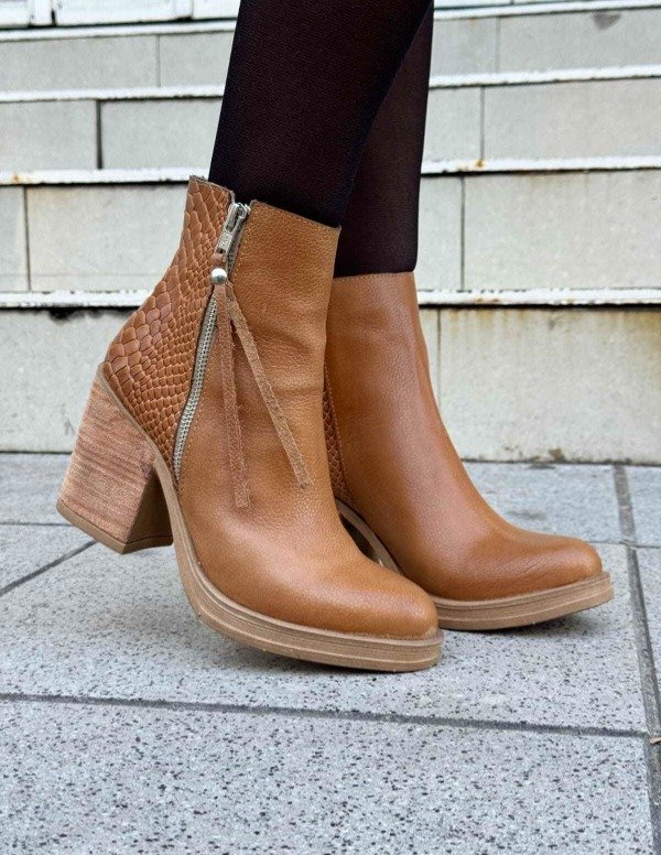 Producto - Botas Cuero Lumi Suela