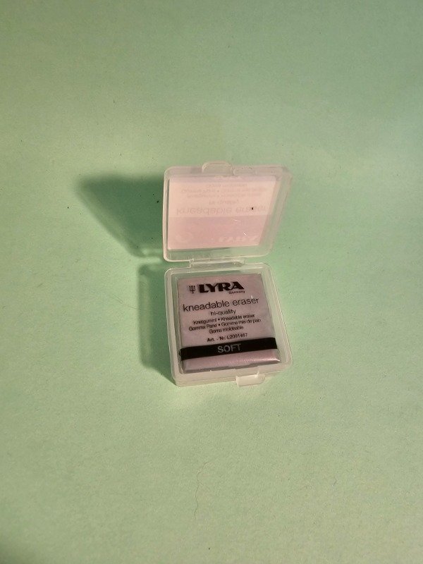 Producto - Goma moldeable Lyra