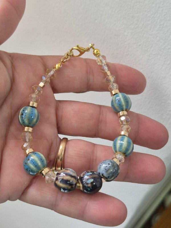 Producto - Pulsera -cristales y ceramica negra