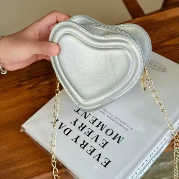 Producto - Línea More !! Art Carterita mini corazón