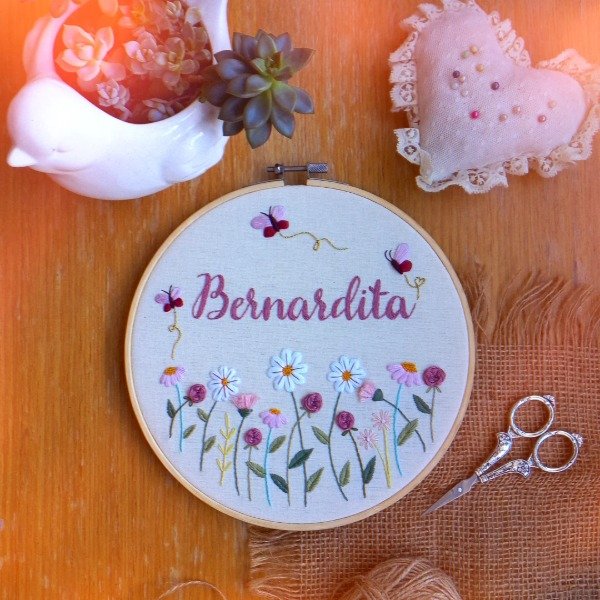 Producto - BIENVENIDO BEBÉ - MODELO MARIPOSAS Y FLORES