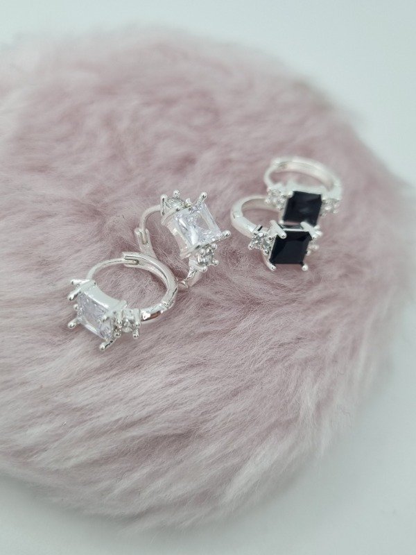 Producto - Aro acero blanco argollita aplique swarovski rect byn