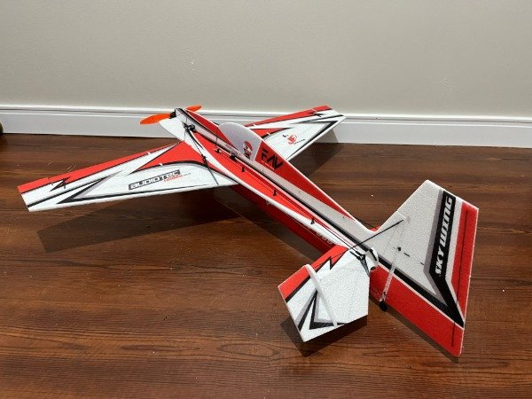 Producto - AVION SLICK 360 Kit Full Accesorios (Precio en dolares)