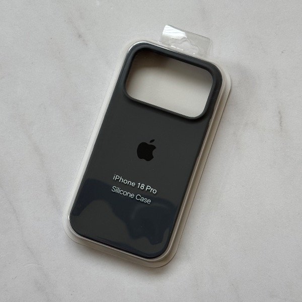 Producto - 18 PRO SILICONE CASE - 6