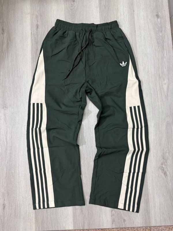 Producto - Jogging Importado Adidas