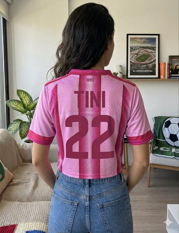 Producto - CAMISETA DE ARGENTINA ROSA PERSONALIZADA CON BRILLOS