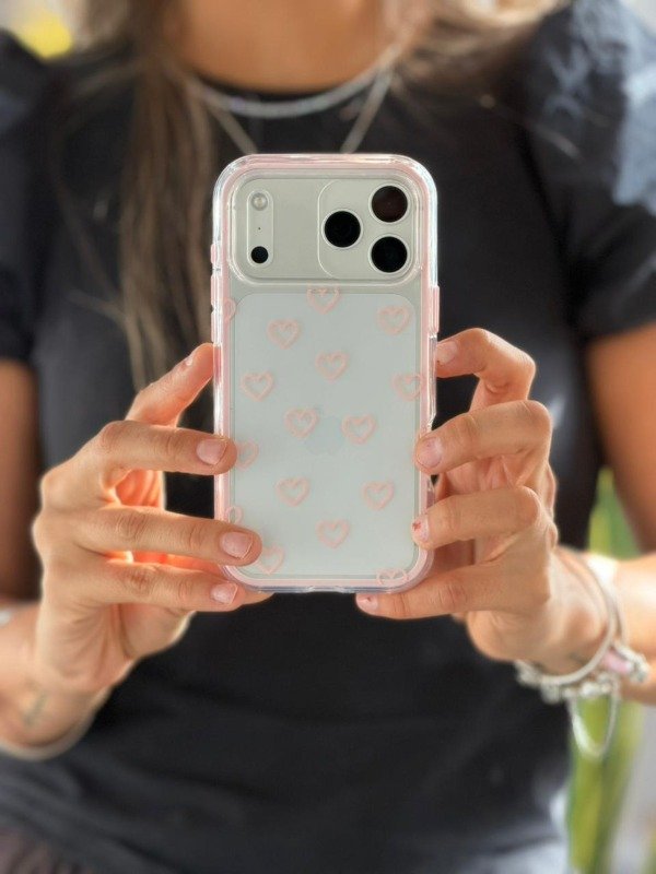 Producto - Funda Corazones Rosa Reforzada (Iphone 16 Pro Max)