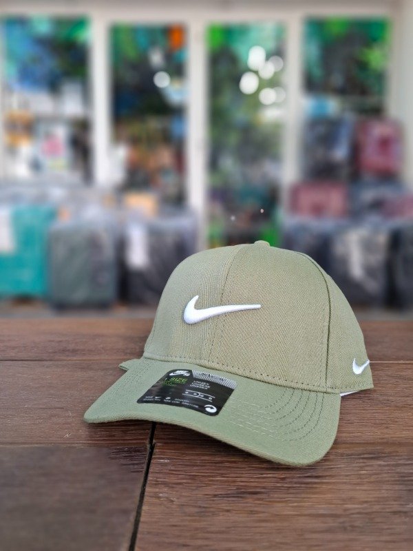 Producto - Gorra Nike Verde art 2008