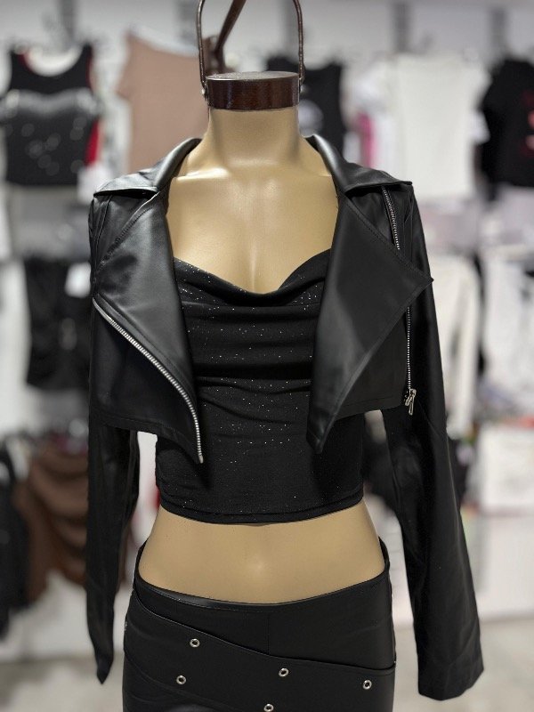 Producto - Campera CORTA CUERINA