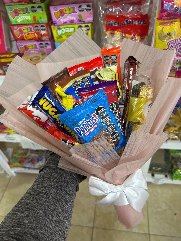 Producto - RAMO CHOCOLATE GRANDE