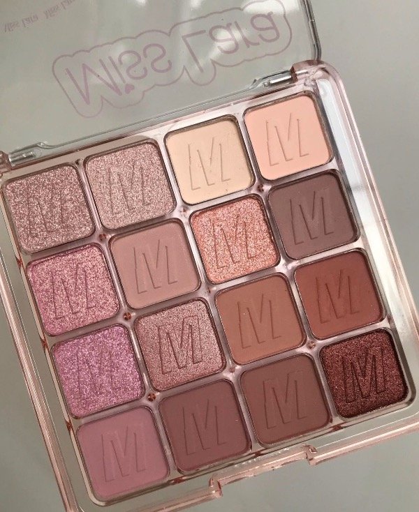 Producto - Sombras miss lara your color
