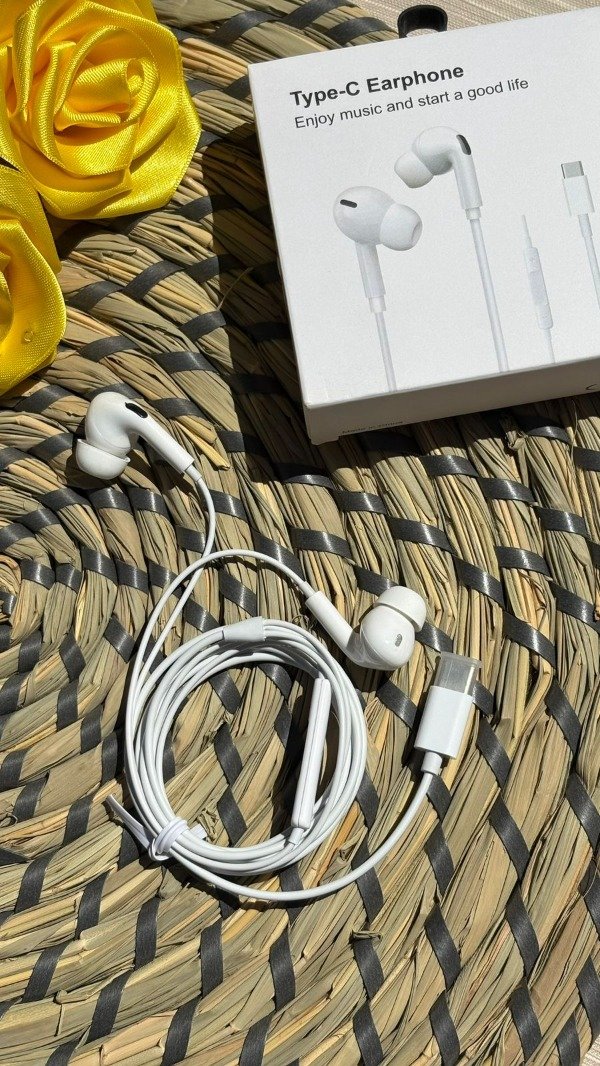 Producto - Auriculares cable tipo C blancos