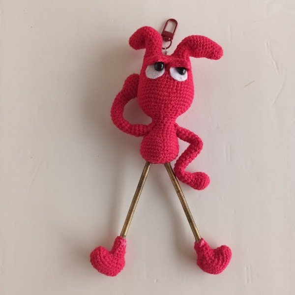 Producto - Llavero Conejo Patas Largas