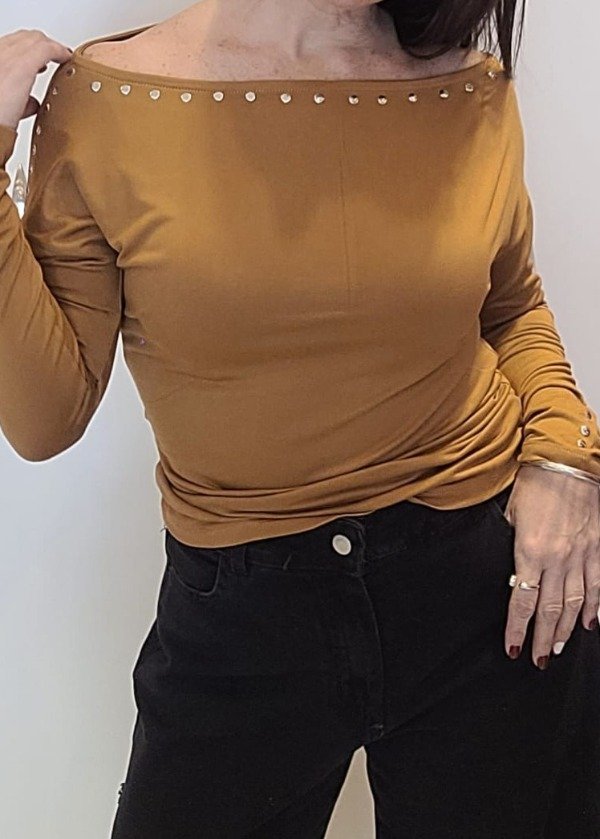 Producto - Remera ARA Mostaza
