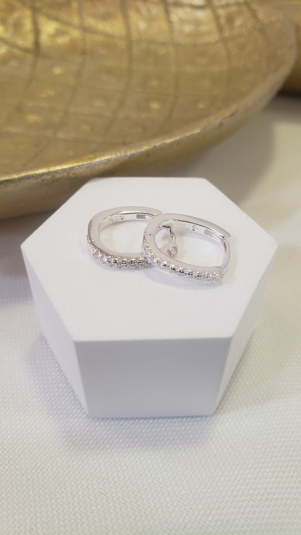 Producto - Aros redondos strass plata