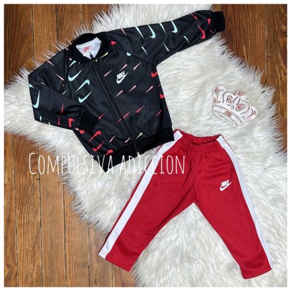 Producto - Conjunto pipa campera negro y fucsia