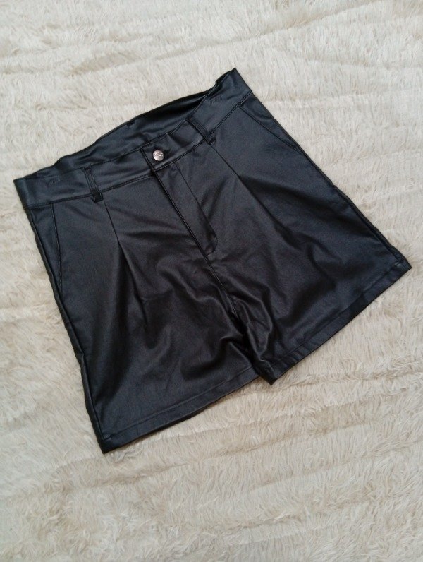 Producto - Short engomado con pinzas