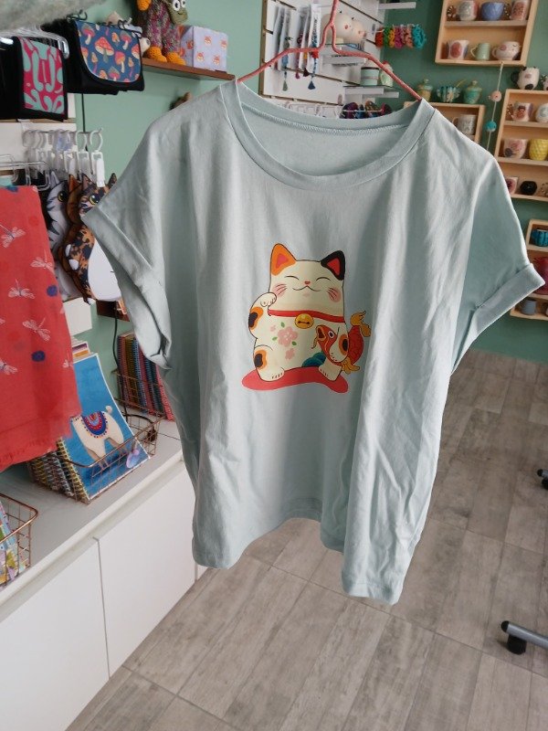 Producto - REMERA GATO DE LA SUERTE - 1