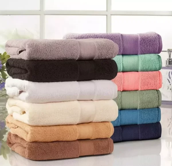 Producto - Juego de Toalla y Toallon 500 grs Franco Valente linea Hotelera